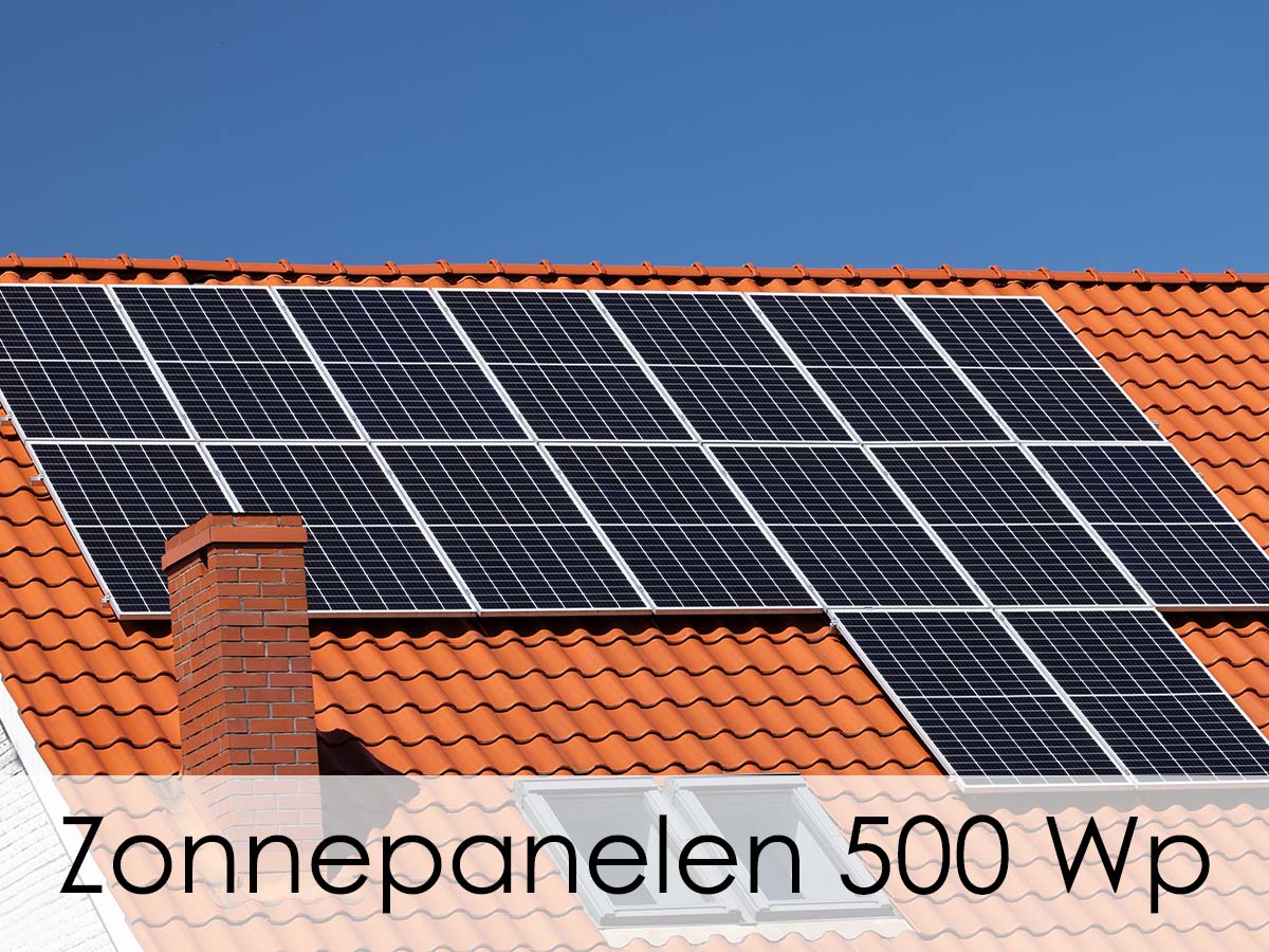 zonnepanelen van 500 Wp op een dak